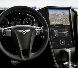 CES 2013 : QNX imagine une planche de bord entièrement écran (vidéo)